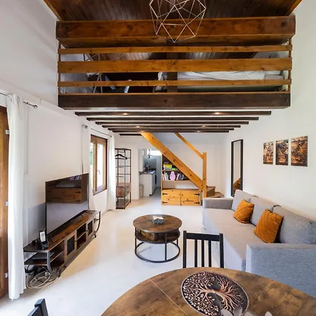 Maison Au Calme Avec Jardin Chalet